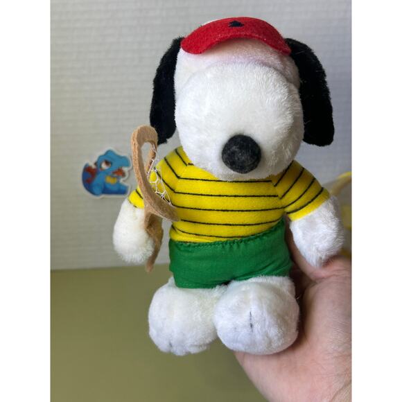 Singapore Airlines Peanuts Snoopy Tennis Player Plush Stuffed Animal Toy Doll - Picture 7 of 12